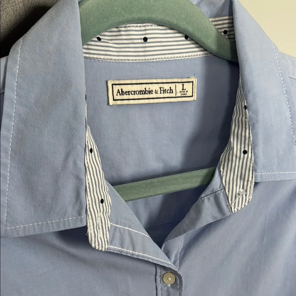 Abercrombie & Fitch Sky Blue Button-Up Shirt Size L•EUC Excellent Used Condition - Picture 3 of 8